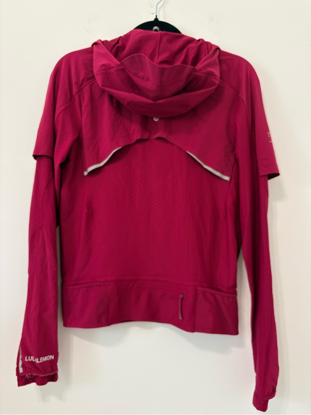 Lululemon SenseKnit Composite Running Jacket Size 6 Pomegranate EUC - Picture 7 of 14